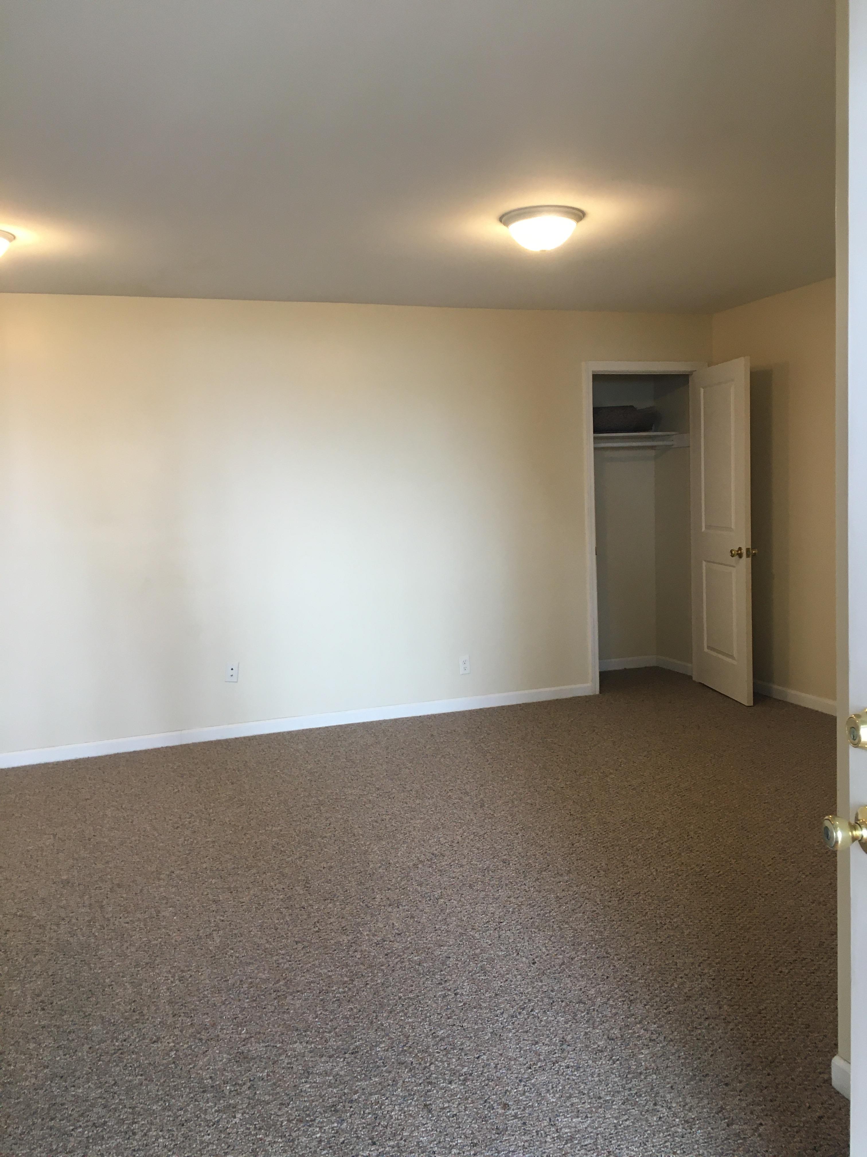 1600 Military, Port Huron, Michigan 48060, 1 Bedroom Bedrooms, ,1 BathroomBathrooms,Apartment,Apartments on the River,1600 Military,2,1767